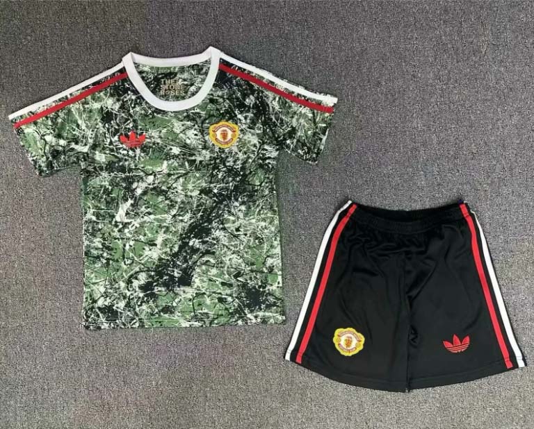 2024/2025 Manchester United Joint Edition Football Shirt AAA fan-grade Kids Size