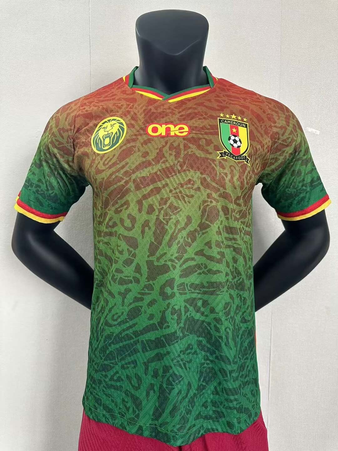 2024 プレイヤーバージョン カメルーン ホーム サッカーシャツ タイ品質