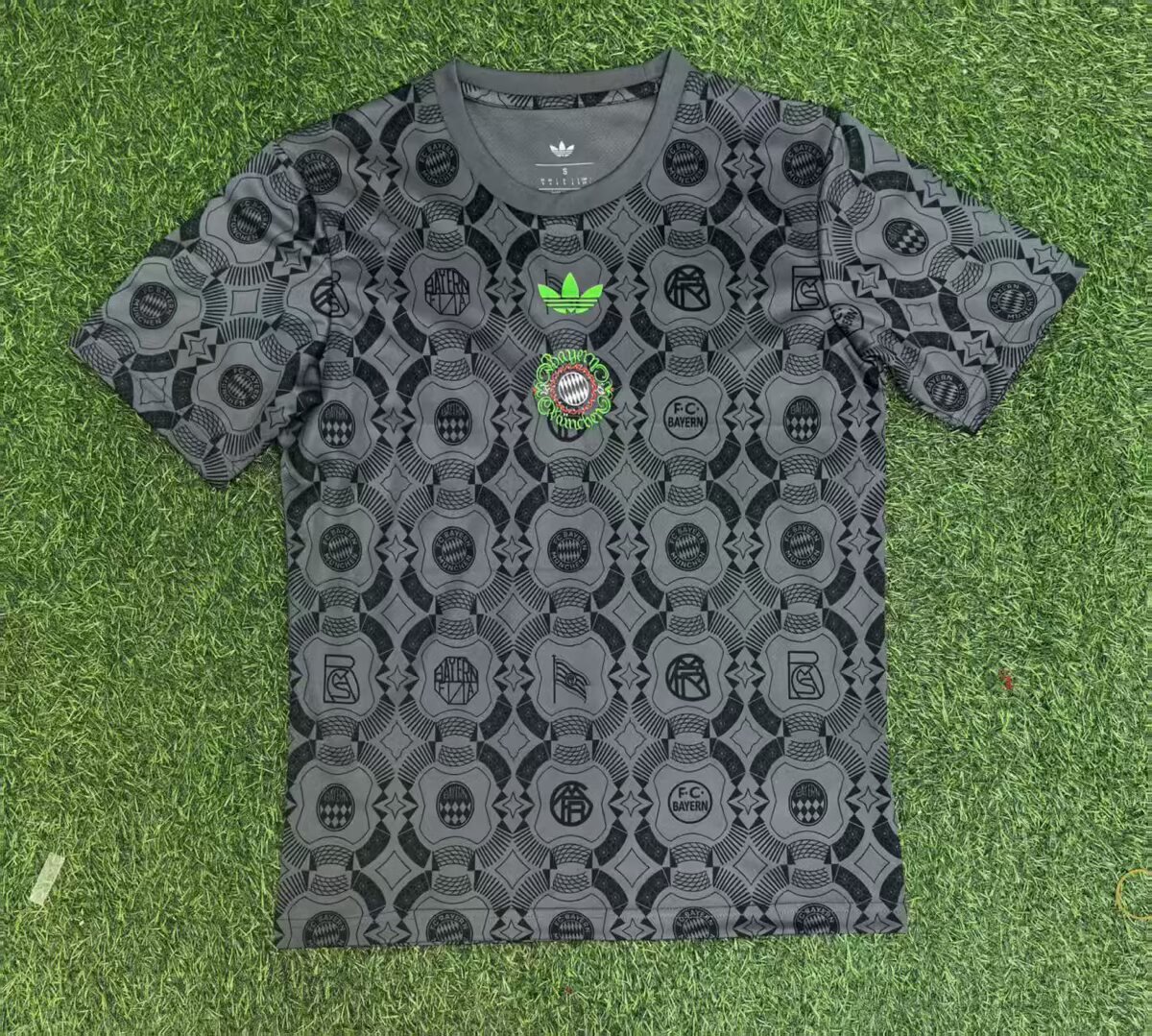 2025/2026 Bayern Munich Beer Festival T-shirt Football Jersey AAA fan-grade