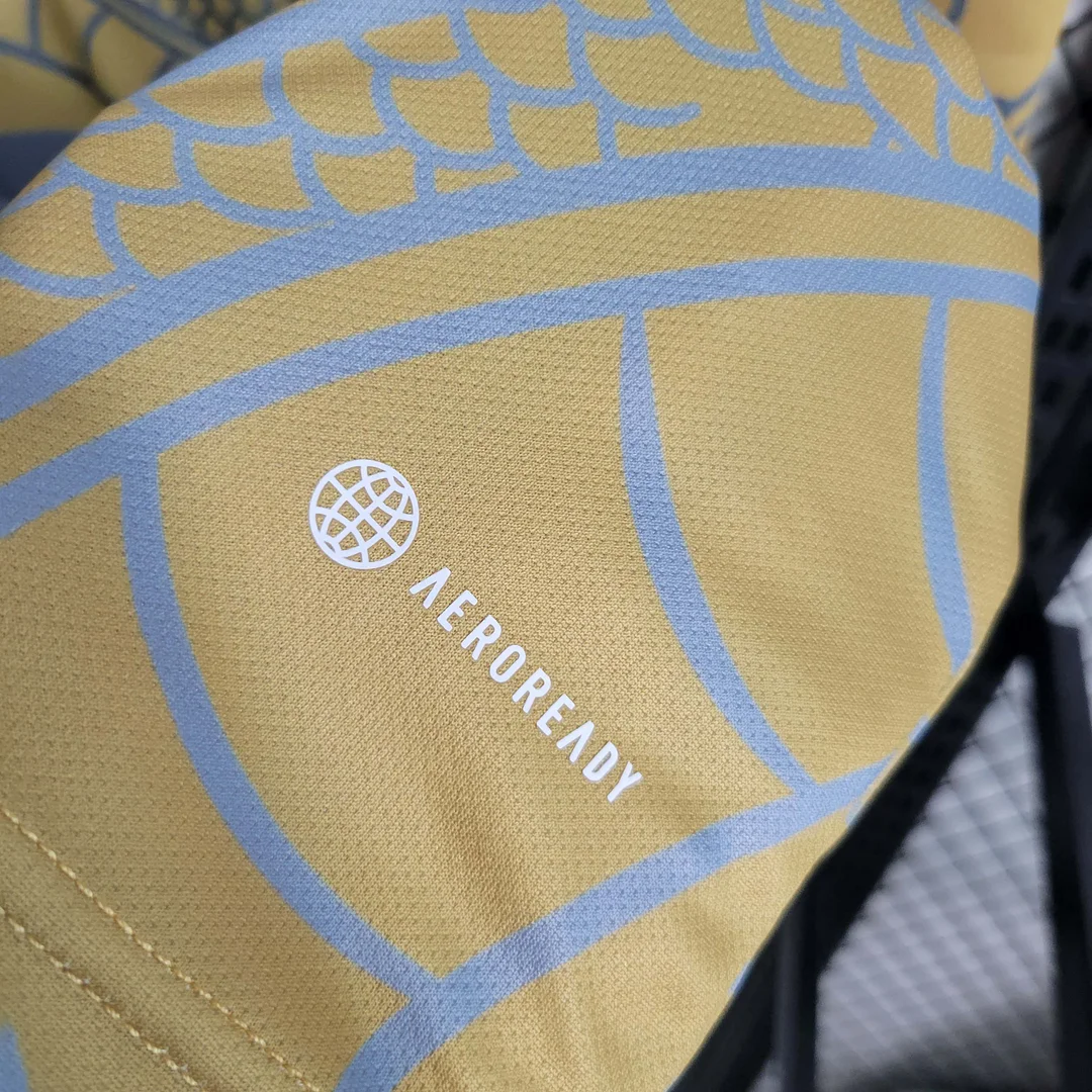 2023/2024 Real Madrid Chinesischer Golddrache Fußballtrikot — view 6