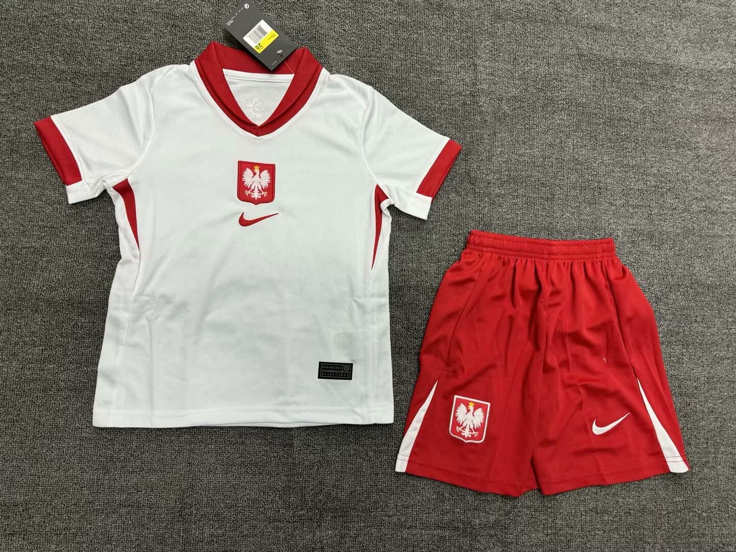 2024 Poland Home Football Shirt AAA fan-grade Kids Size