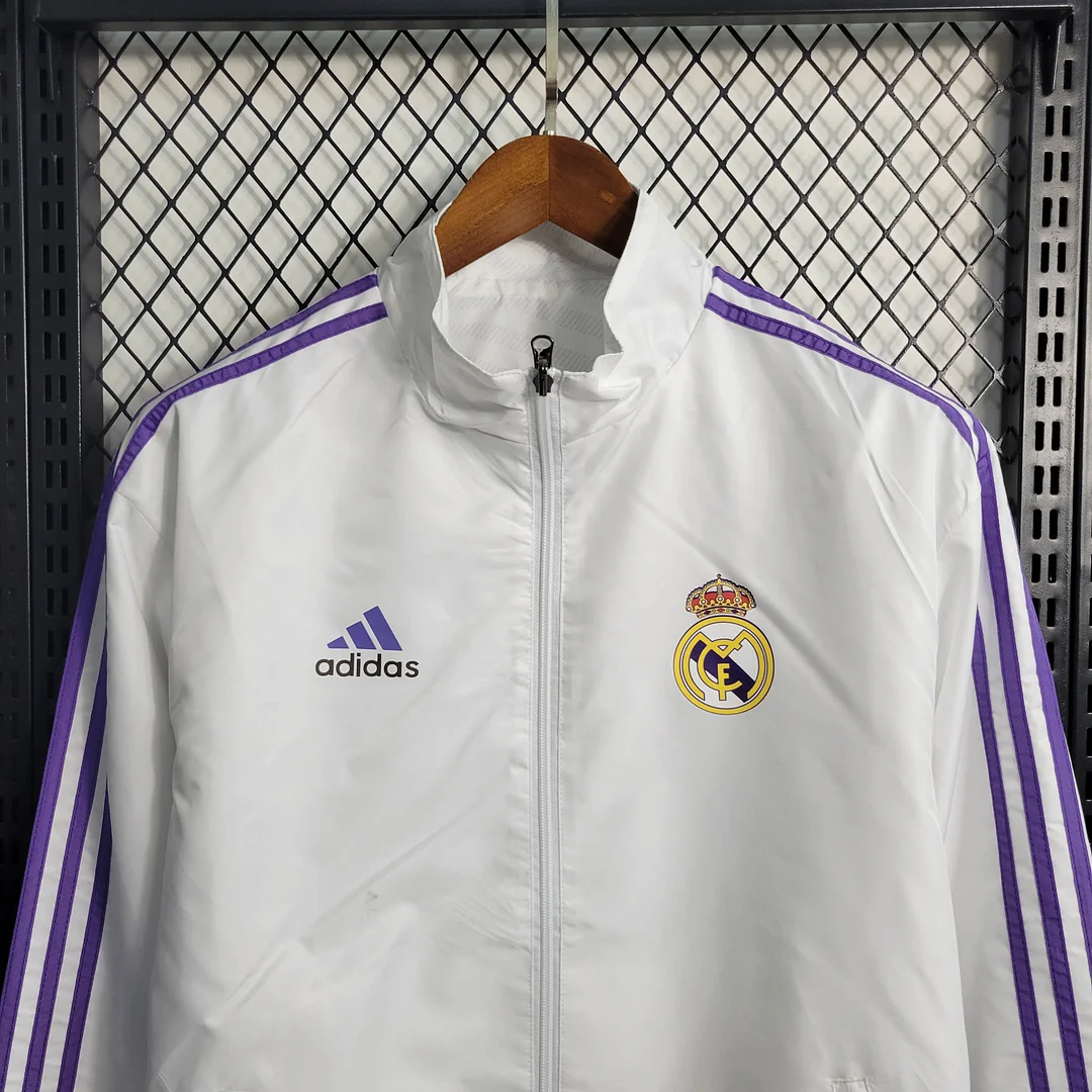 2023/2024 Real Madrid Reversible Windbreaker White — view 4
