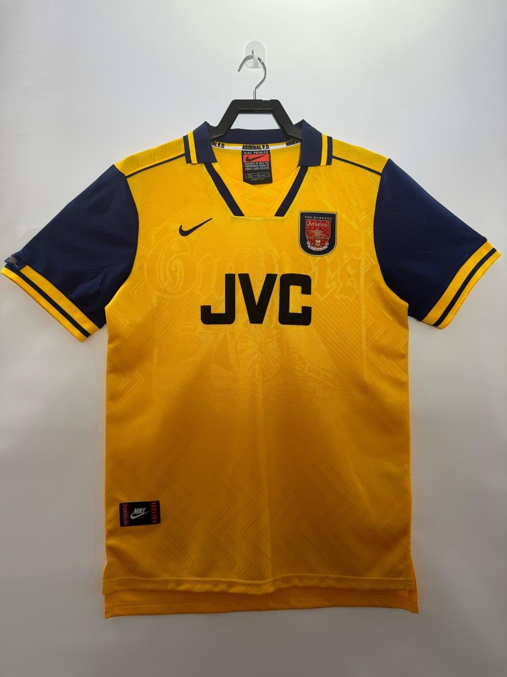 1996-1997 Retro Arsenal Away Football Shirt AAA fan-grade