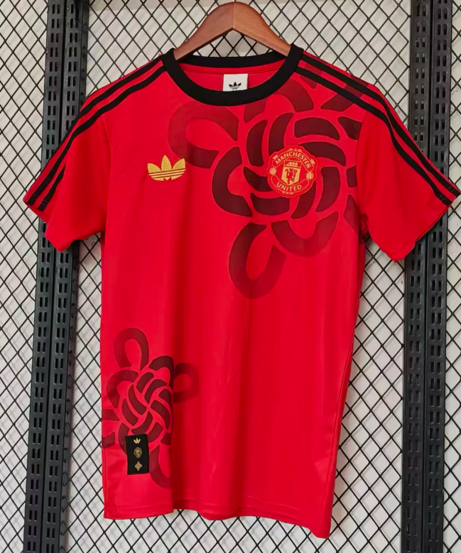 2026/2027 Manchester United Training Suit Football Jersey AAA fan-grade