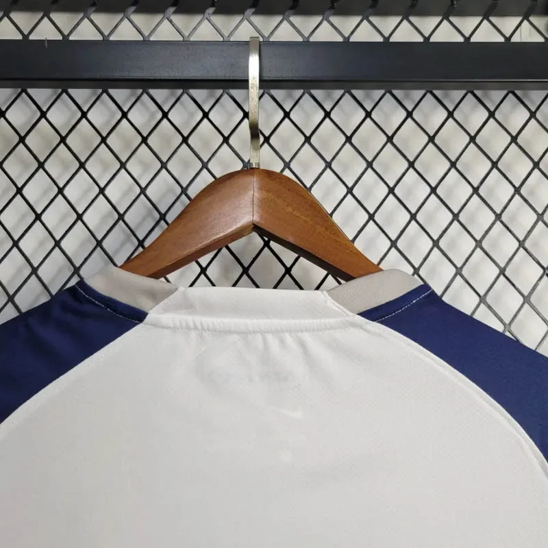 2025/2026 Tottenham Home Football Shirt 1:1 Thai Quality — view 4