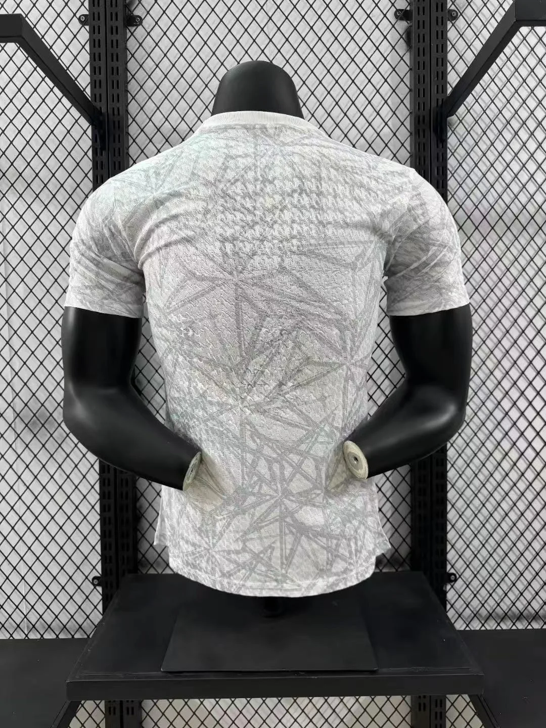 2024/2025 Player Version Real Madrid Special Edition Jersey 04 — view 3