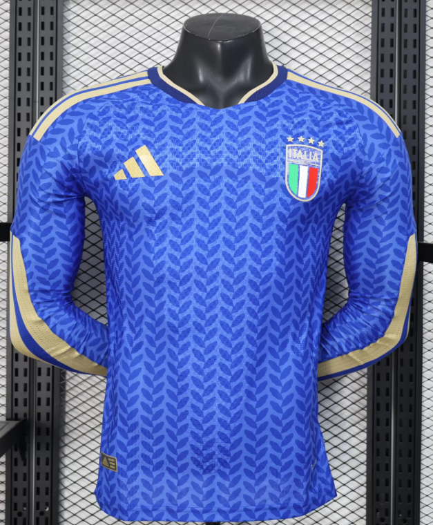 2026 Long Sleeve Player Version Italy Home Football Jersey AAA fan-grade