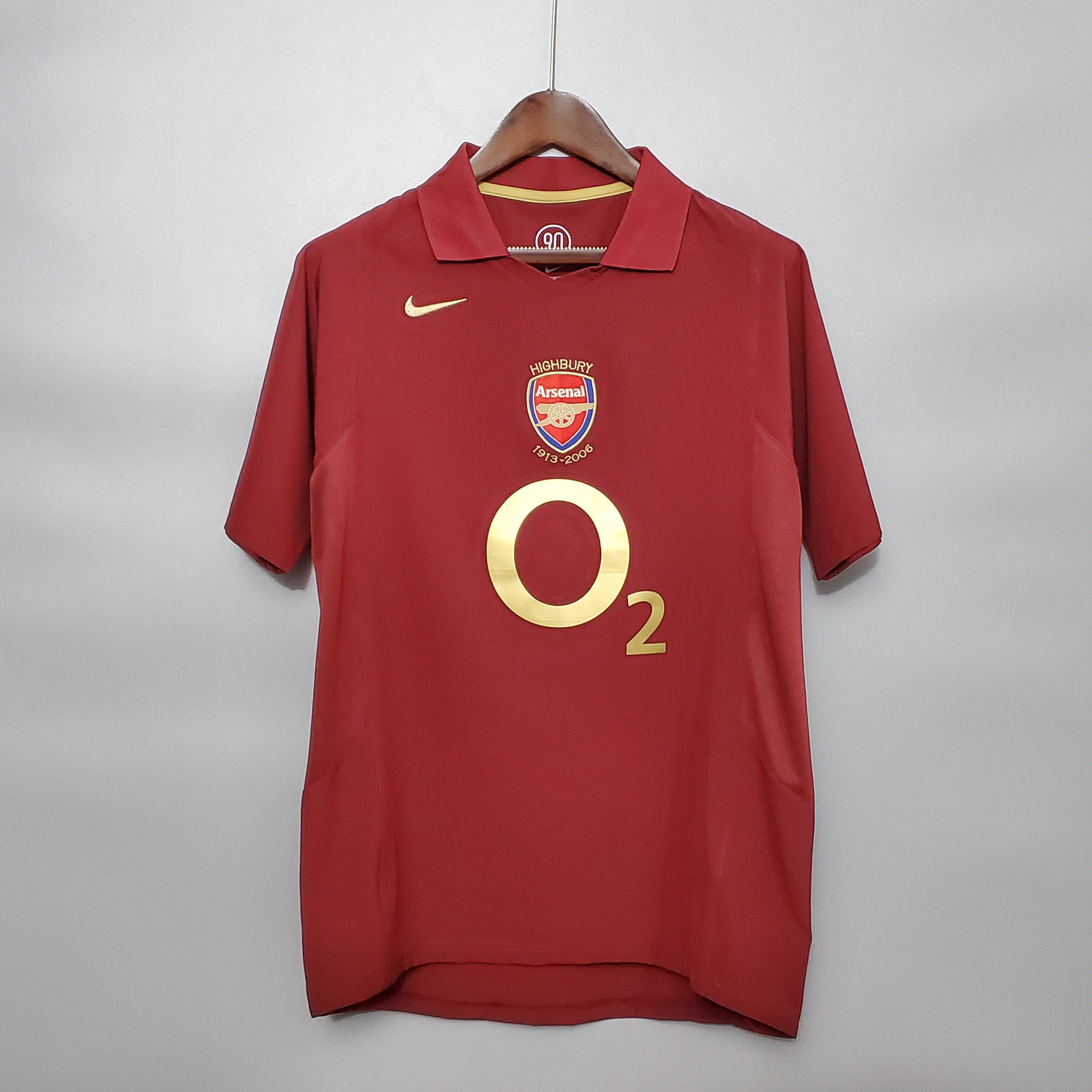 2005/2006 Retro Arsenal Home Football Shirt AAA fan-grade