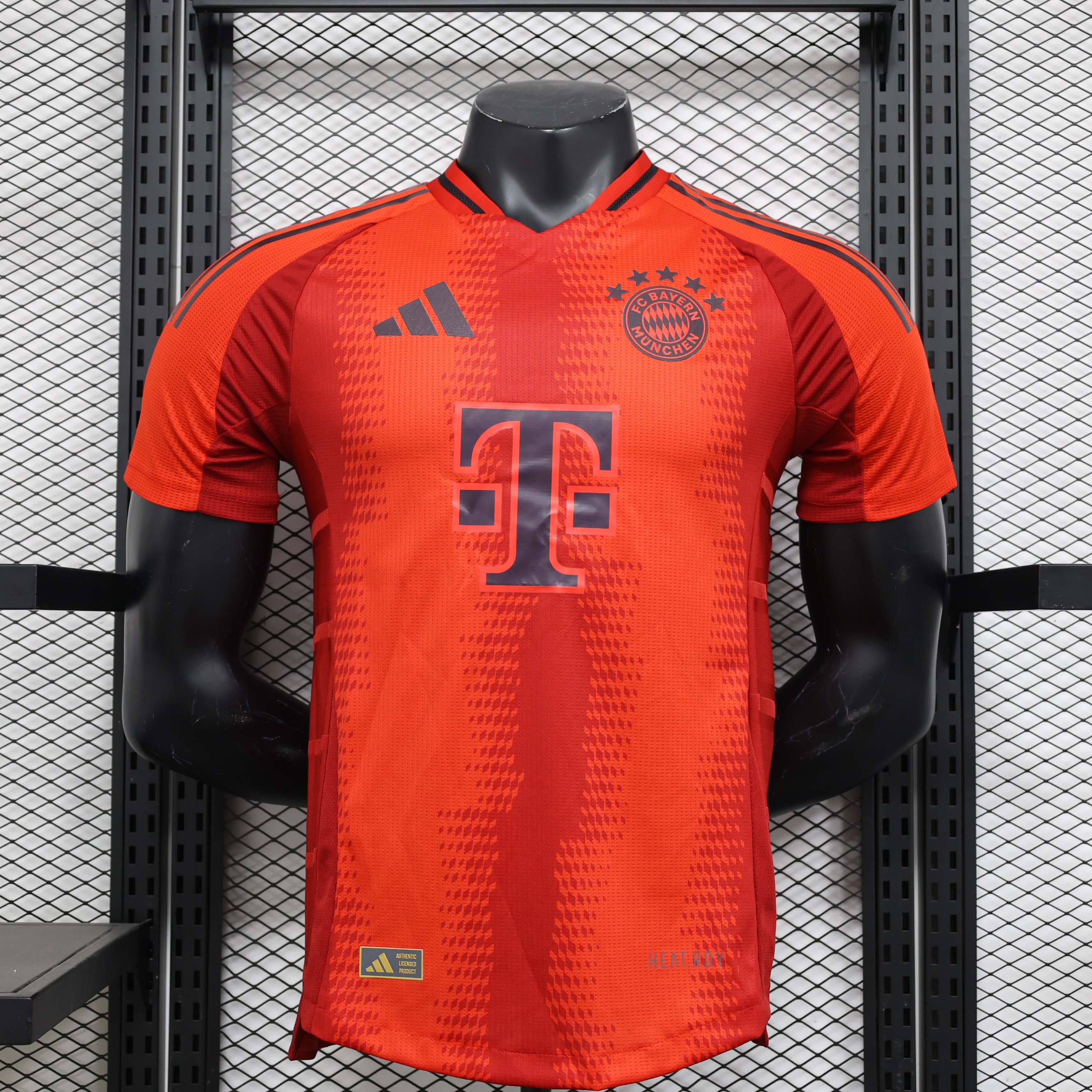2024/2025 Player Version Bayern Munich Home Football Shirt AAA fan-grade