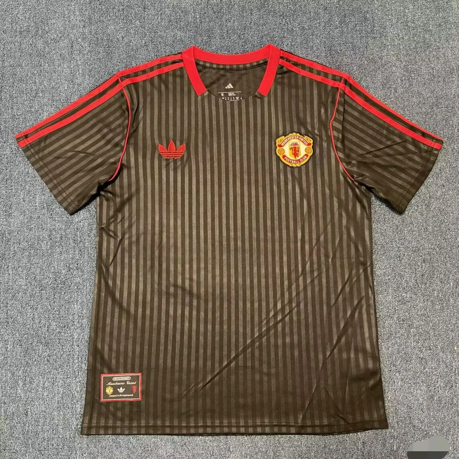 2025/2026 Manchester United Special Edition 02 Football Shirt AAA fan-grade