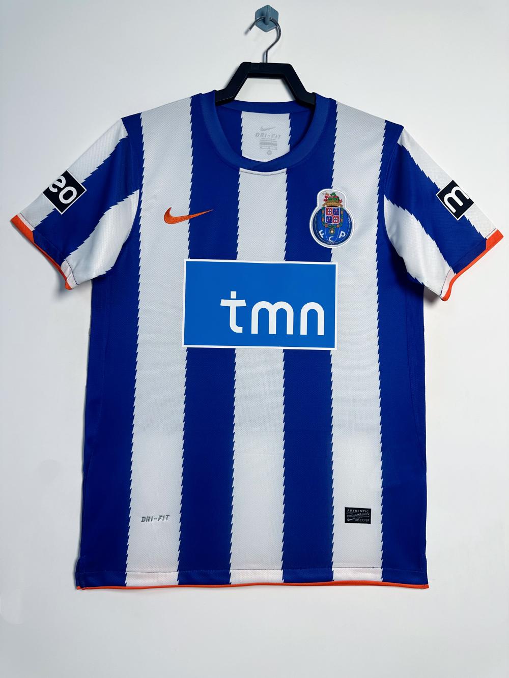 2010-2011 Retro Porto Heim-Fußballtrikot Thai-Qualität