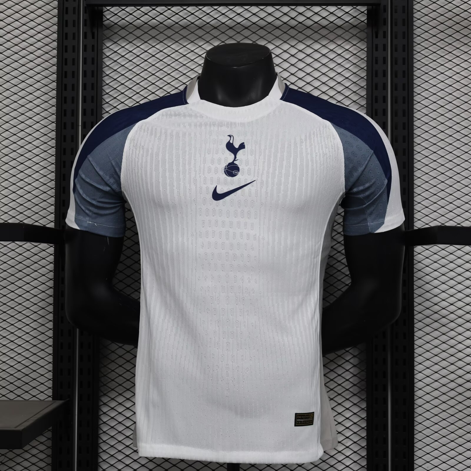 2025/2026 Player Version Tottenham Home Football Jersey AAA fan-grade