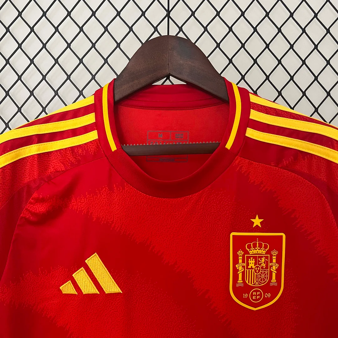 2024-2025 Camiseta de Fútbol Local España AAA calidad fan — view 4
