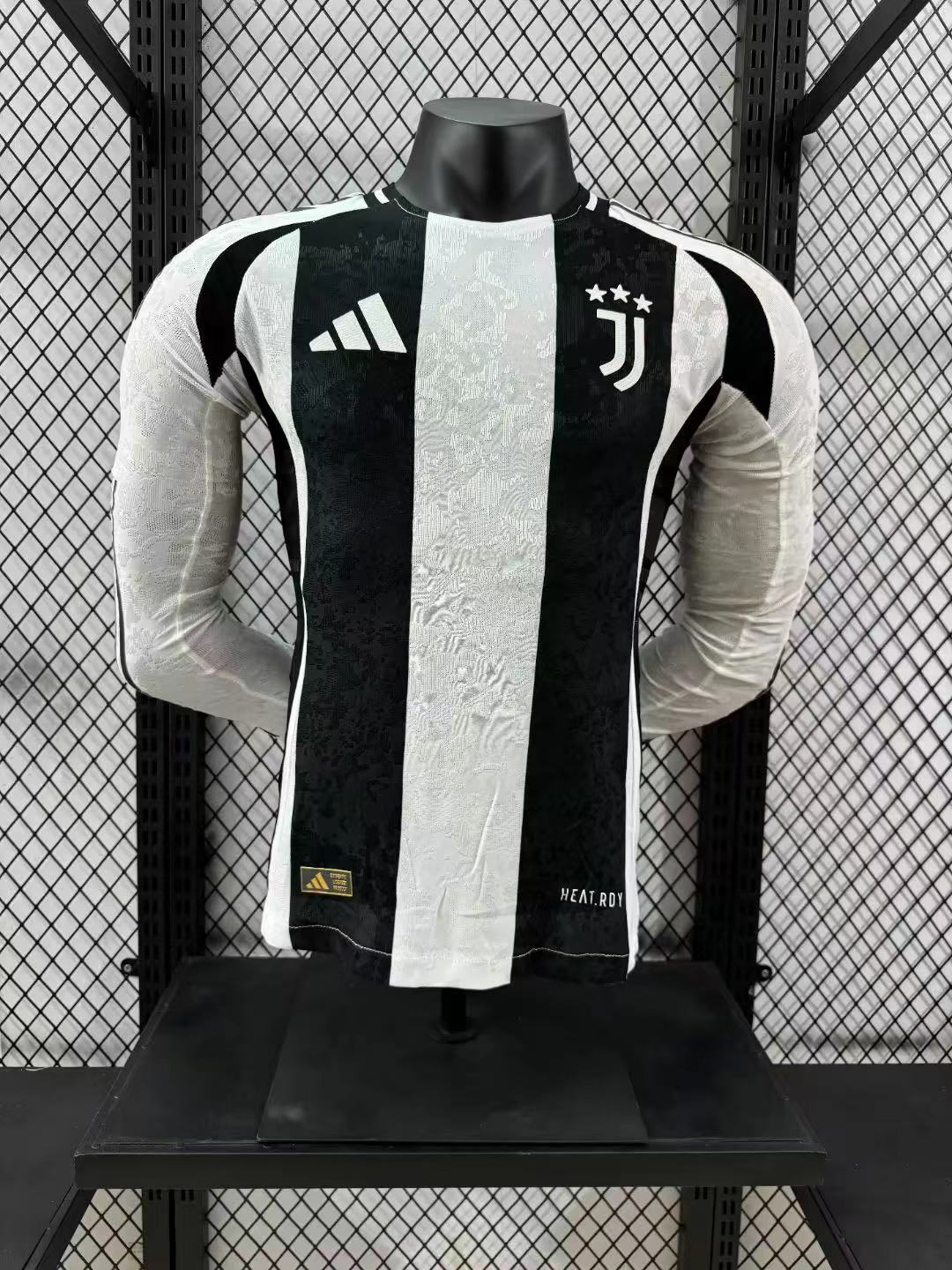 2024/2025 Player Version Juventus Home Long Sleeve Football Shirt AAA fan-grade