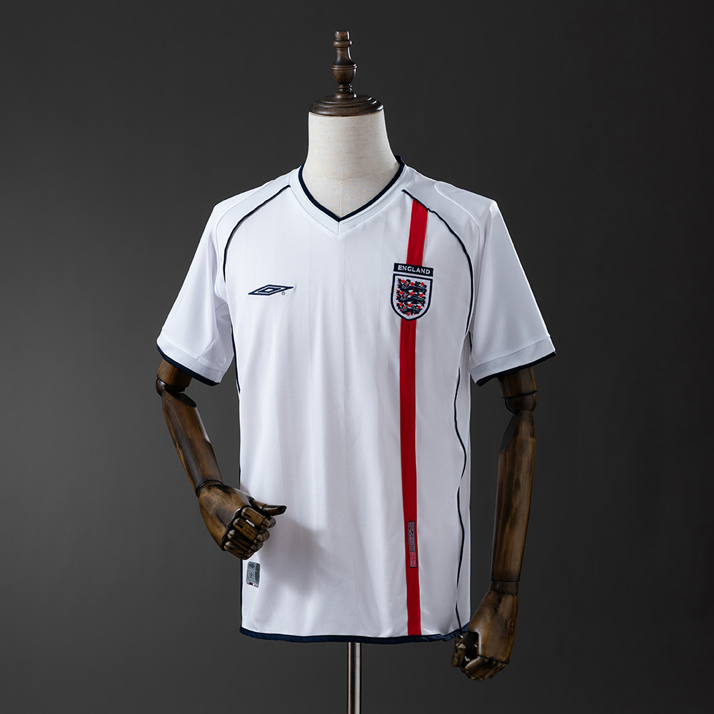 2002 Retro England Home Football Shirt AAA fan-grade