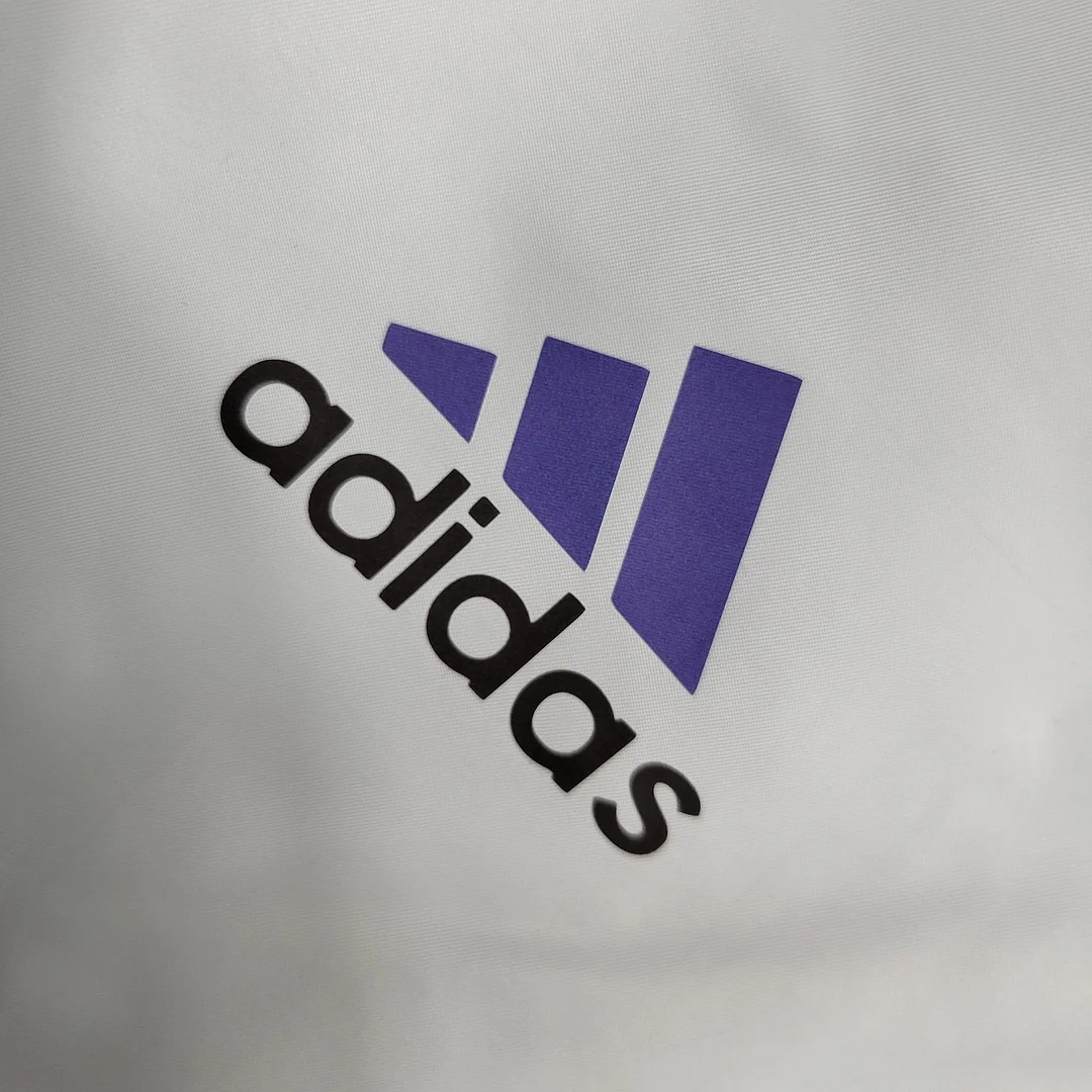 2023/2024 Real Madrid Reversible Windbreaker White — view 5