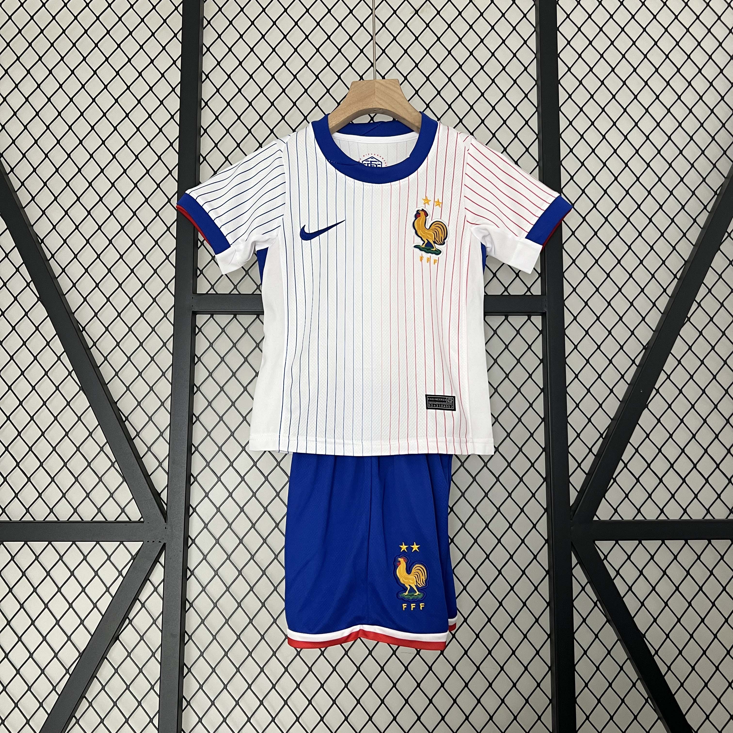2024-2025 France Away Football Shirt AAA fan-grade Kids Size