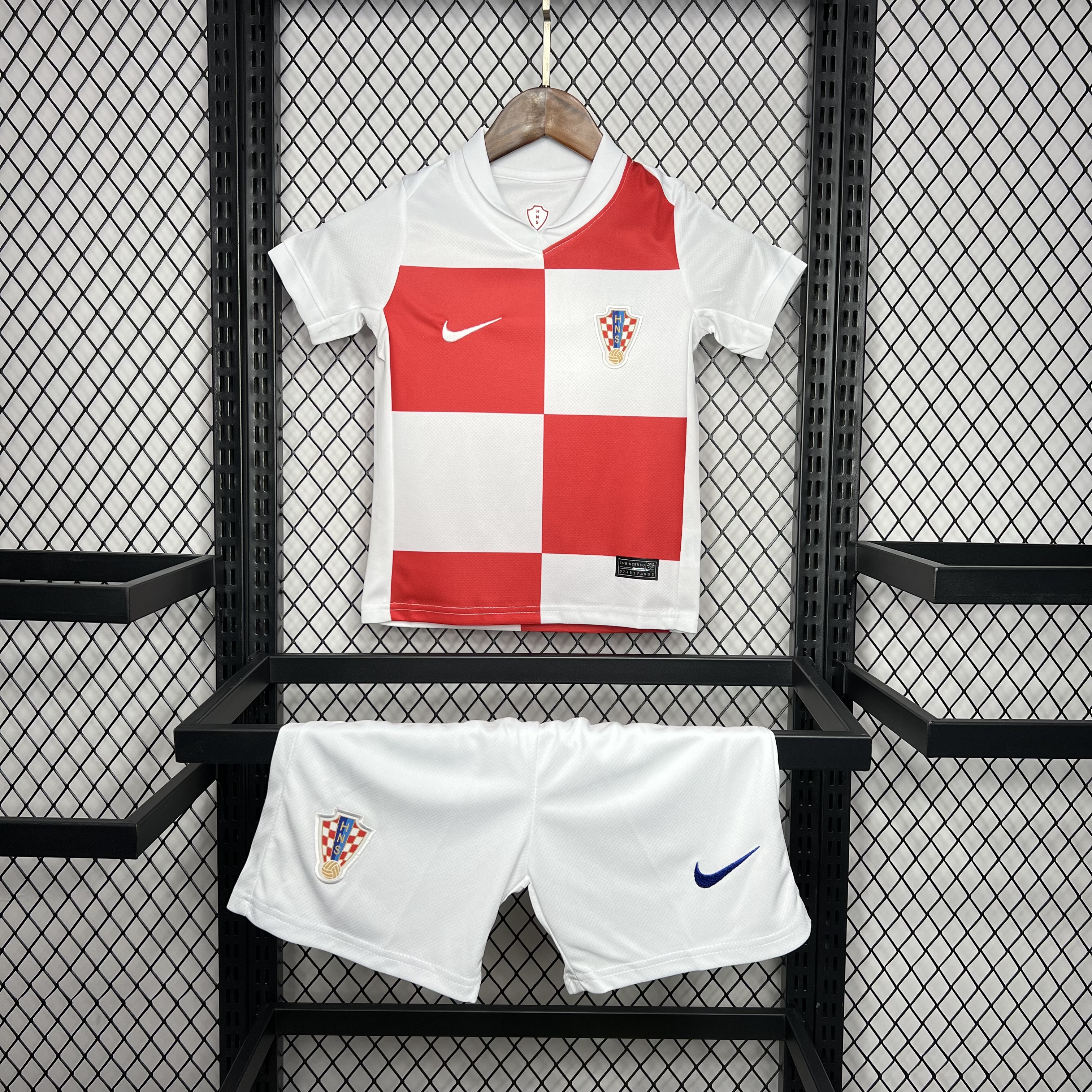 Maillot Domicile Équipe Nationale de Croatie 2024-2025 Taille Enfant Qualité Thaï