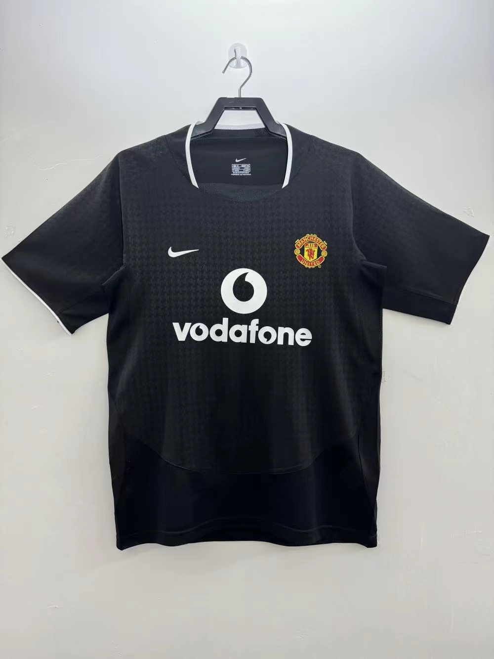 2003/2004 Retro Manchester United Home Football Shirt AAA fan-grade