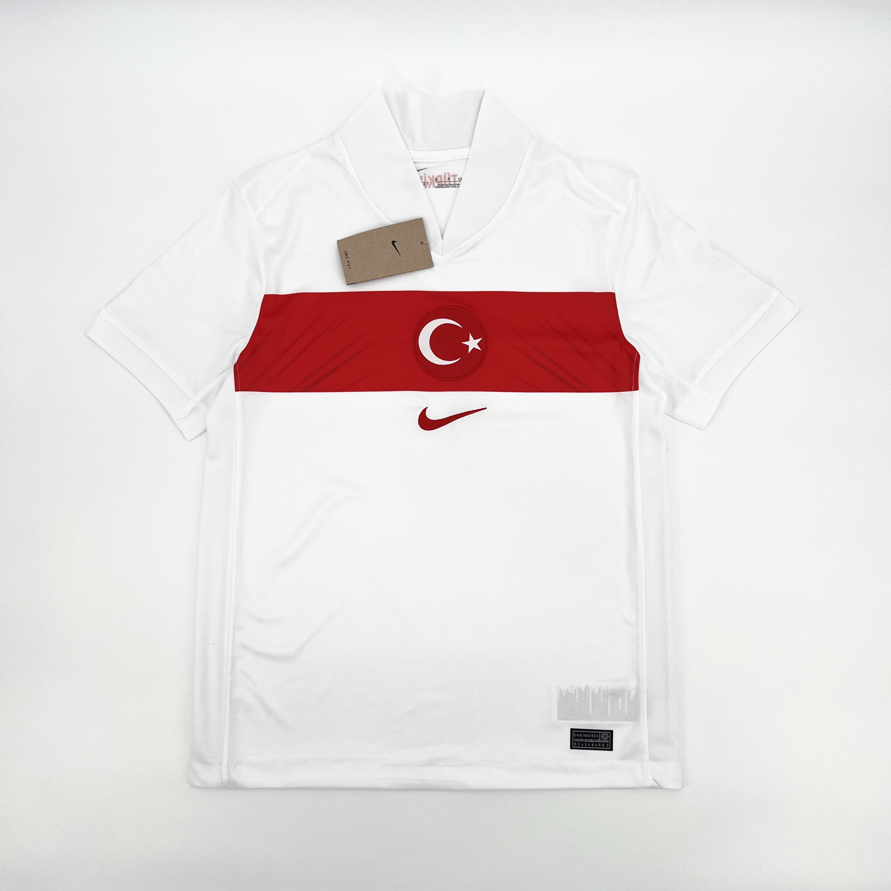 2024 Türkiye Nationalmannschaft Heim-Fußballtrikot Thai-Qualität