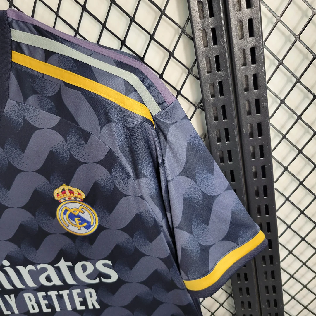 2023/2024 Real Madrid Maillot de Foot Extérieur — view 10