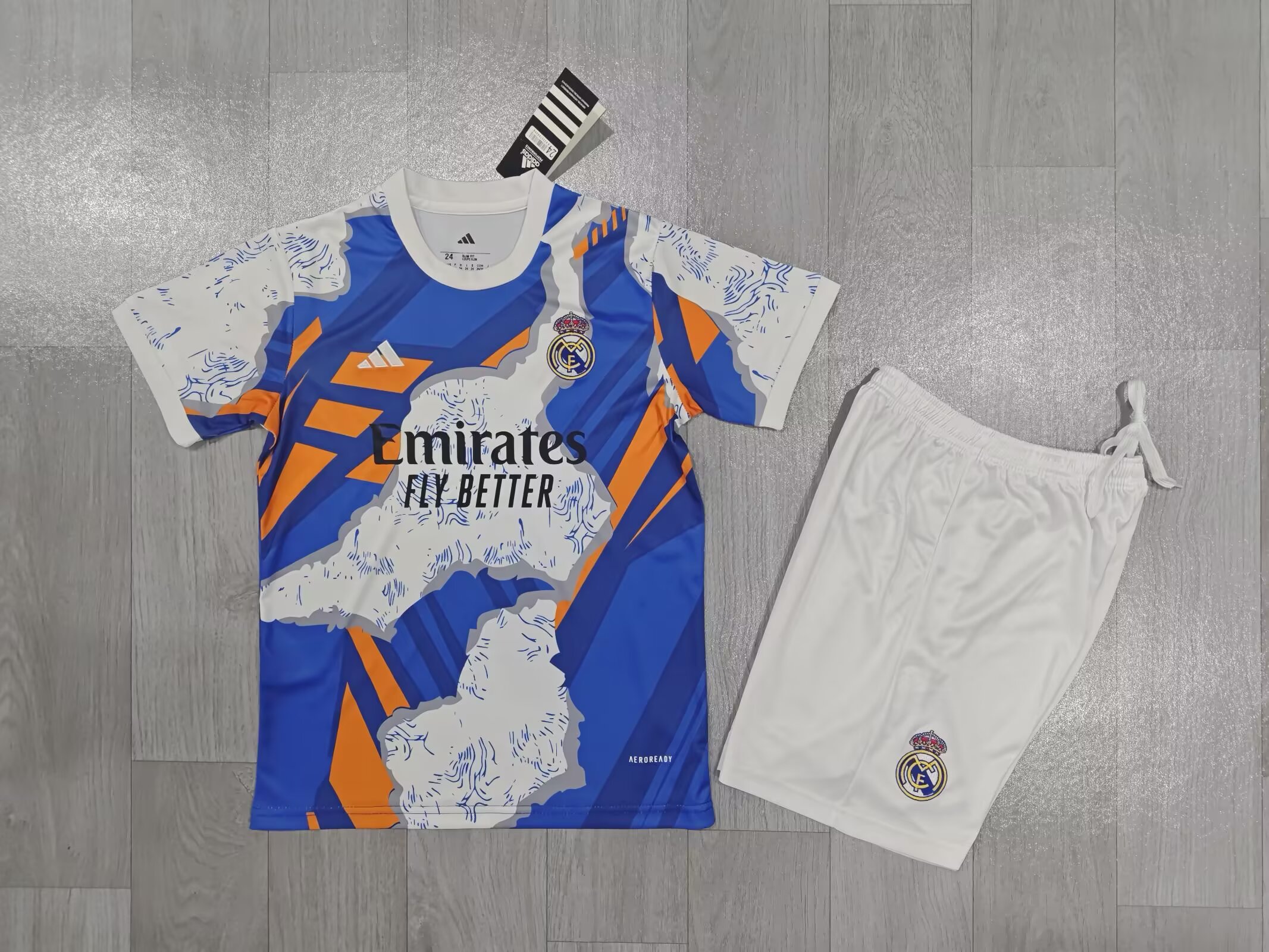 2025/2026 Real Madrid Special Edition Football Jersey AAA fan-grade Kids Size