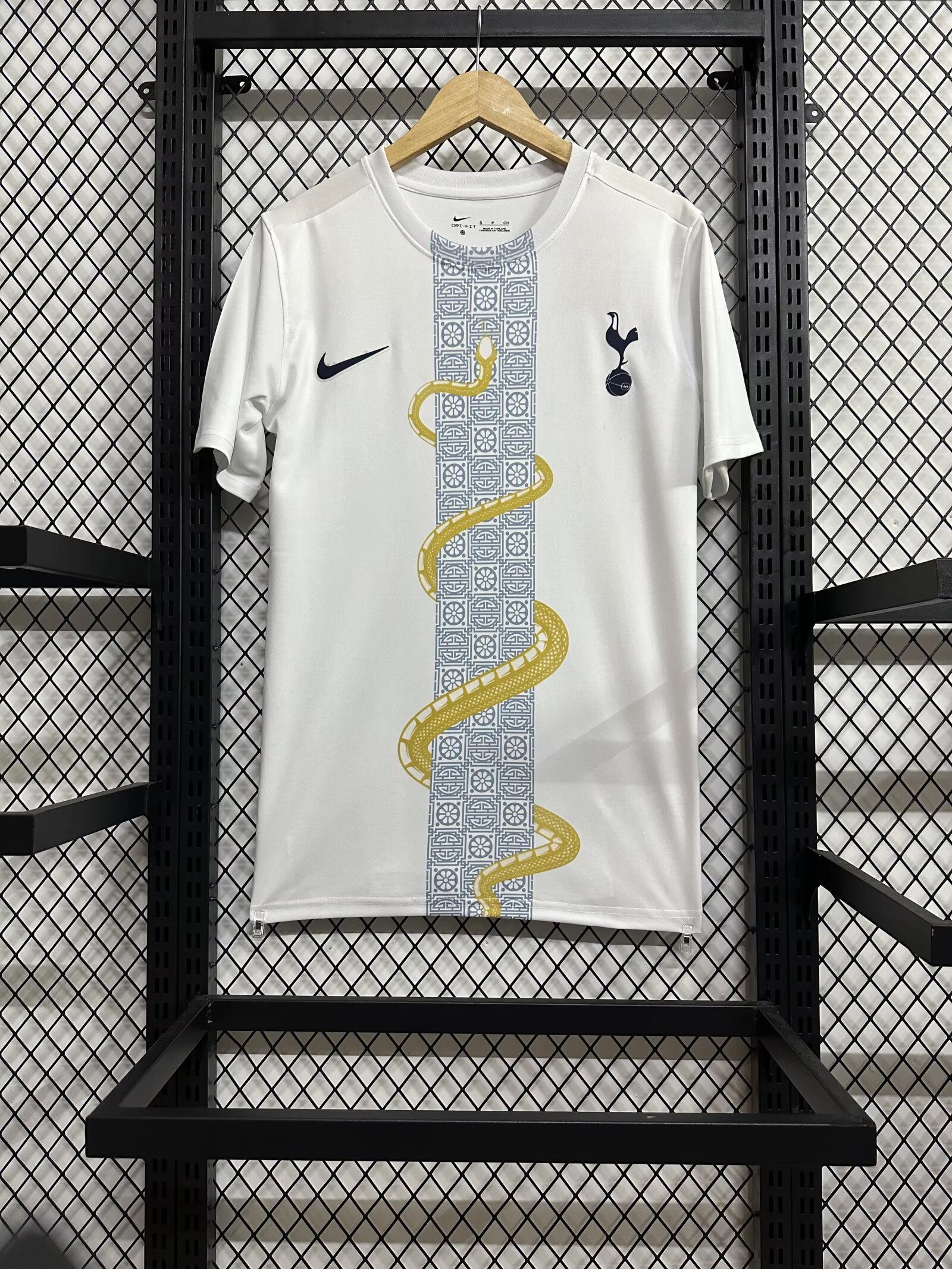 2025/2026 Tottenham Special Edition Football Jersey AAA fan-grade