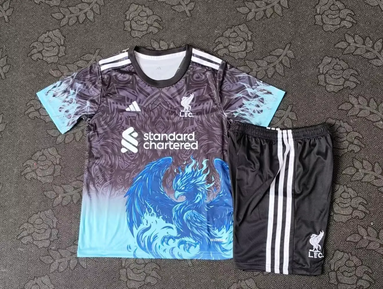 2025/2026 Liverpool Special Edition Gray and Blue Football Jersey AAA fan-grade Kids Size