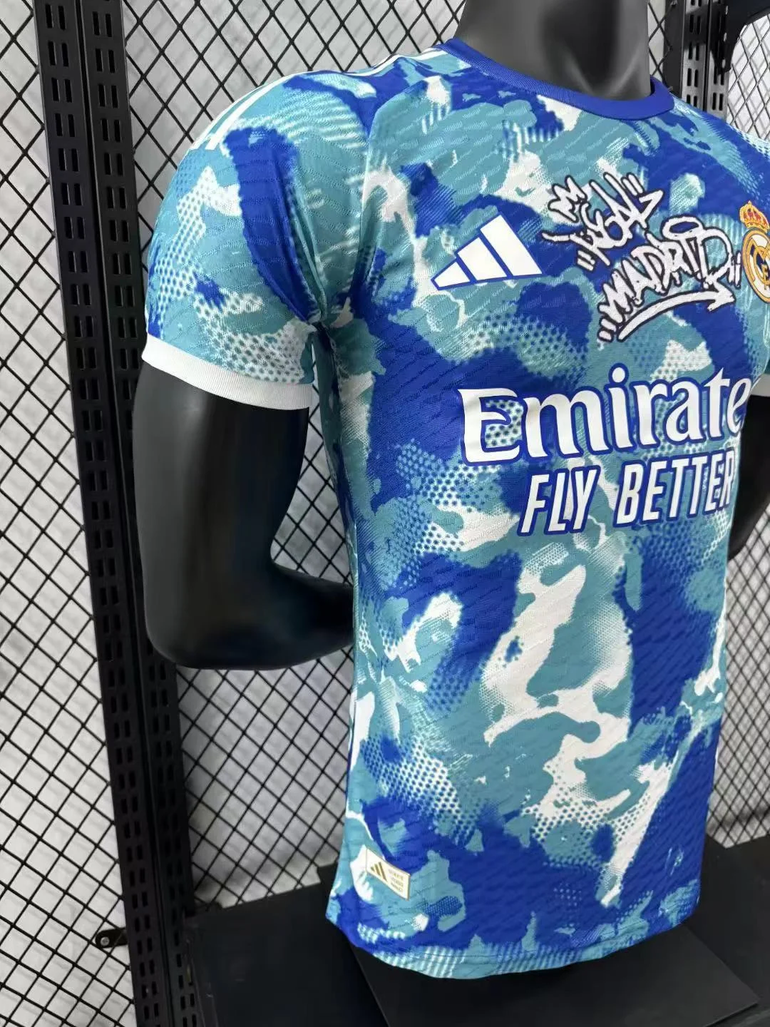 2024/2025 Spielerversion Real Madrid Sonderedition Trikot 02 — view 6