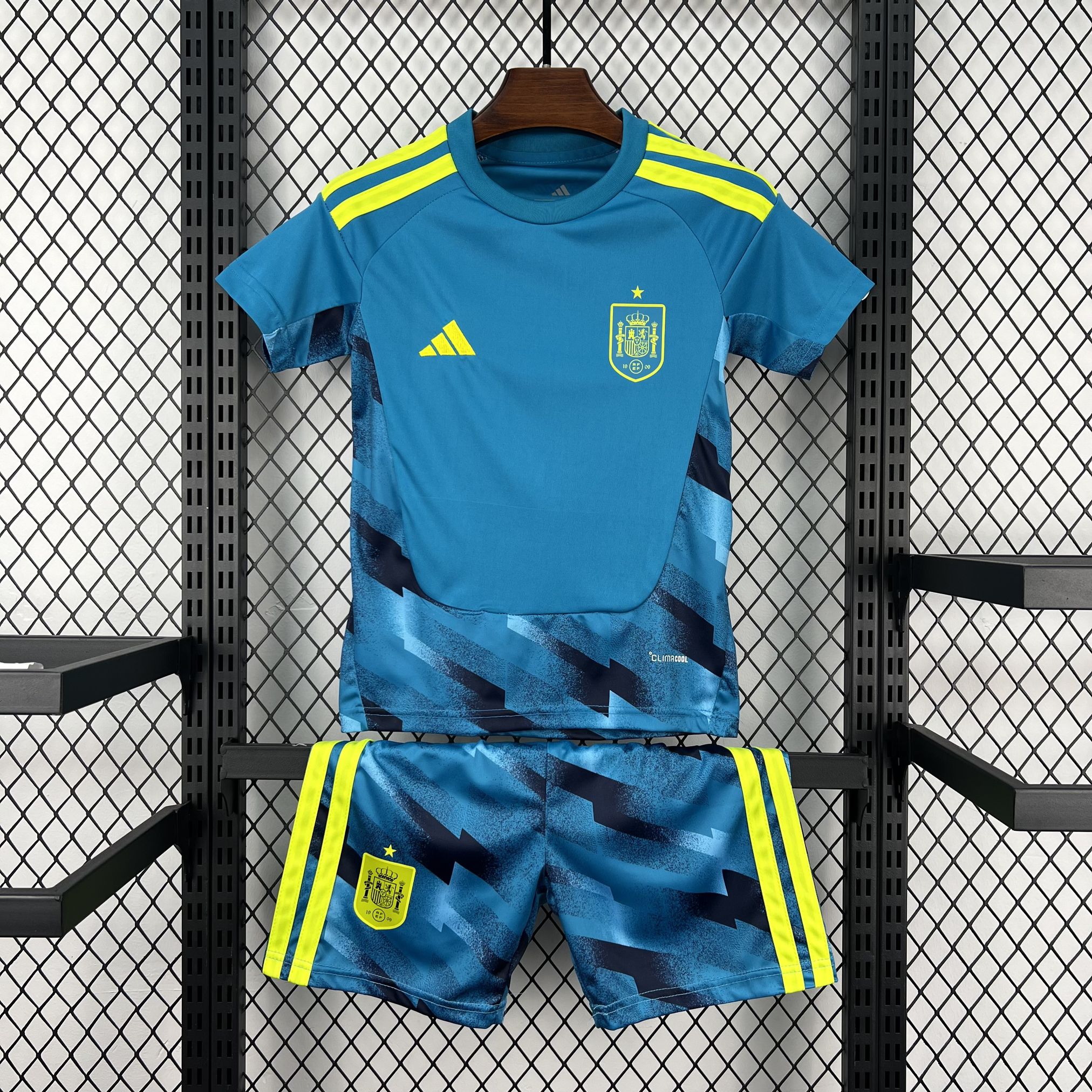 2026 Spanien Nationalmannschaft Torwart-Fußballtrikot AAA Fan-Qualität Kindergröße
