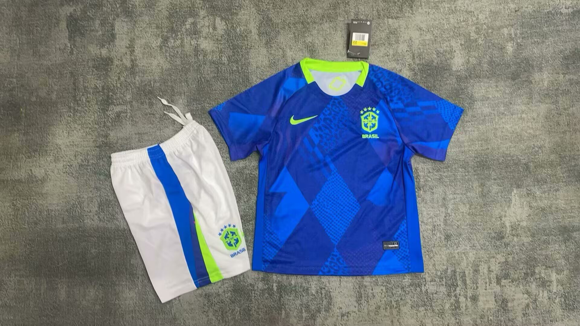 2025/2026 Brazil Away Football Shirt AAA fan-grade Kids Size