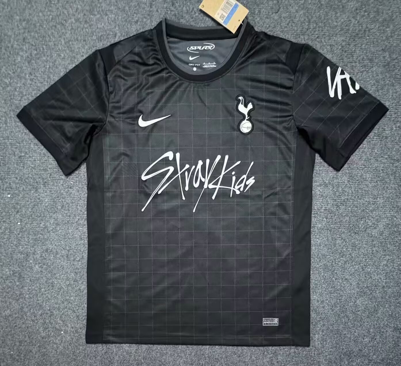 2025/2026 Tottenham Away Co-branded Version Football Jersey AAA fan-grade
