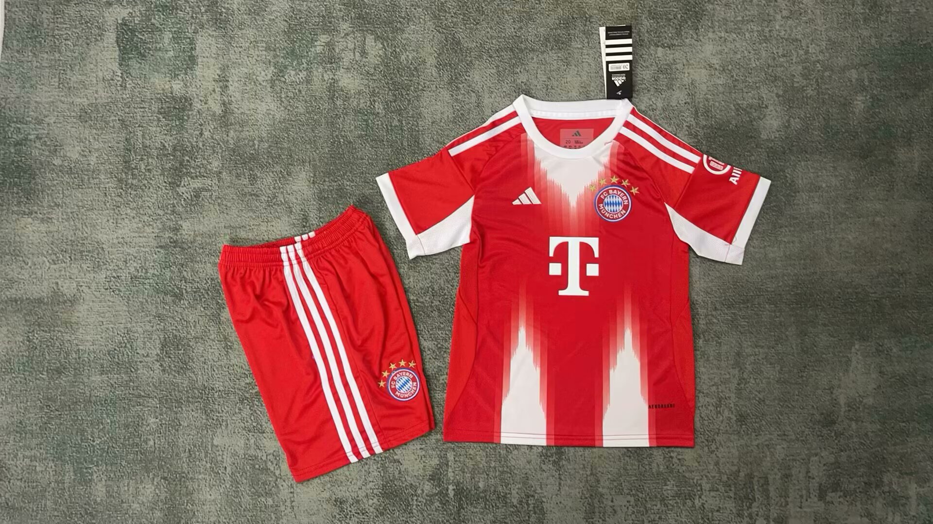 2025/2026 Bayern Munich Home Football Jersey AAA fan-grade Kids Size