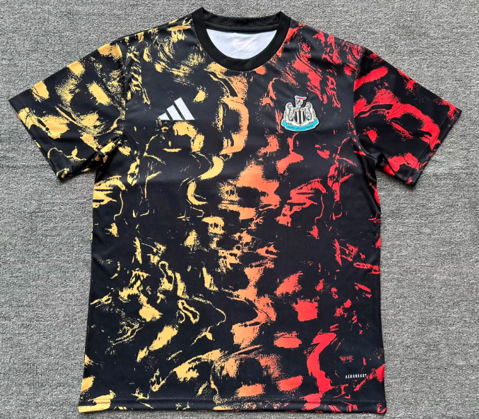 2025/2026 Newcastle United Training Suit Football Jersey AAA fan-grade