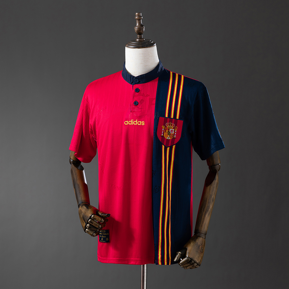 1996 Retro Spanien Heim-Fußballtrikot AAA Fan-Qualität