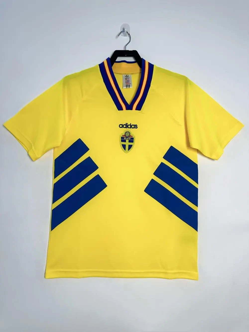 1994 Retro Sweden Home Football Jersey AAA fan-grade