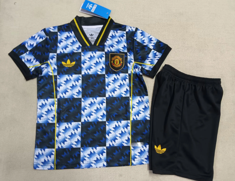 2025/2026 Manchester United Special Edition Football Shirt AAA fan-grade Kids Size