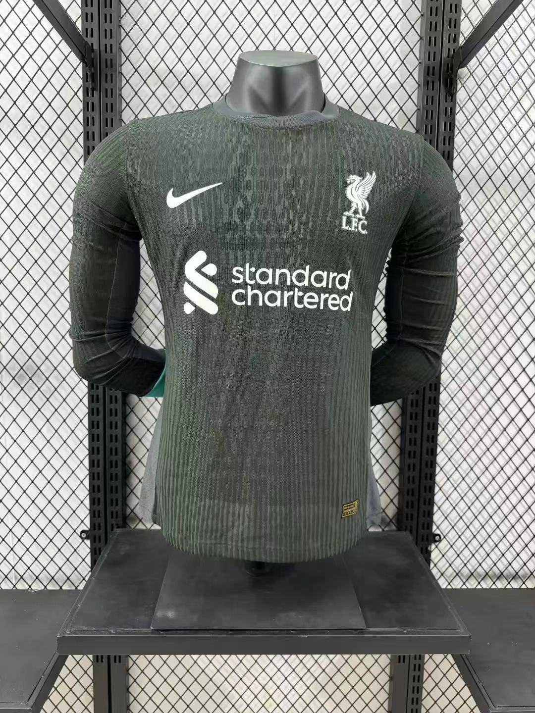 2024/2025 Long Sleeve Liverpool Away Player Version Football Shirt AAA fan-grade