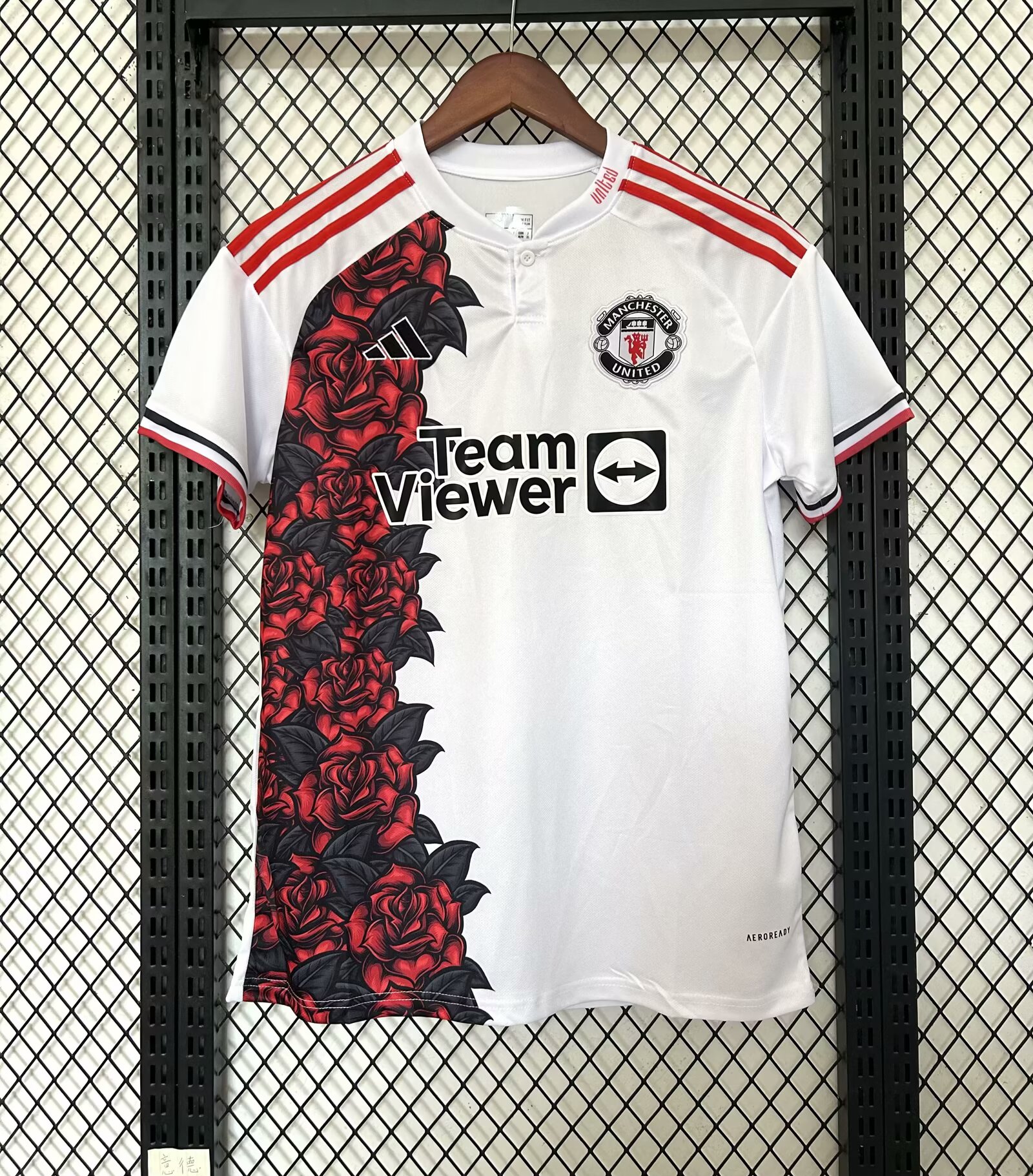 2025/2026 Manchester United Special Edition Football Shirt AAA fan-grade